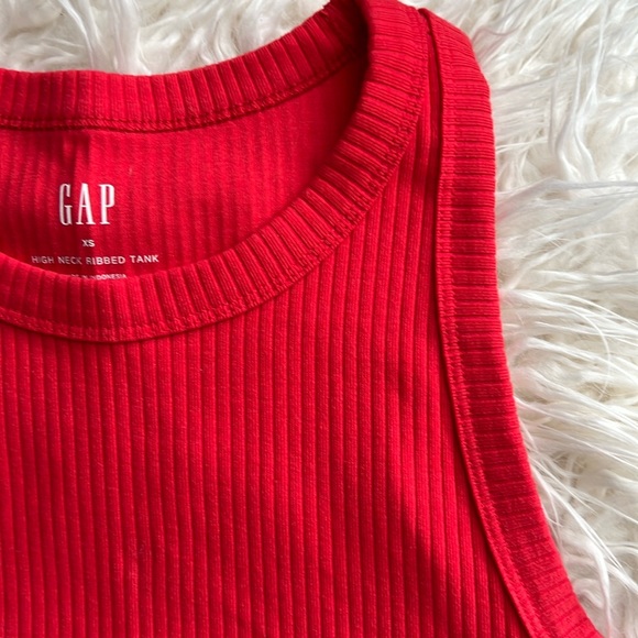 Gap High Neck Ribbed Tank Top Sz XS Red❤️🌞 - Picture 2 of 2